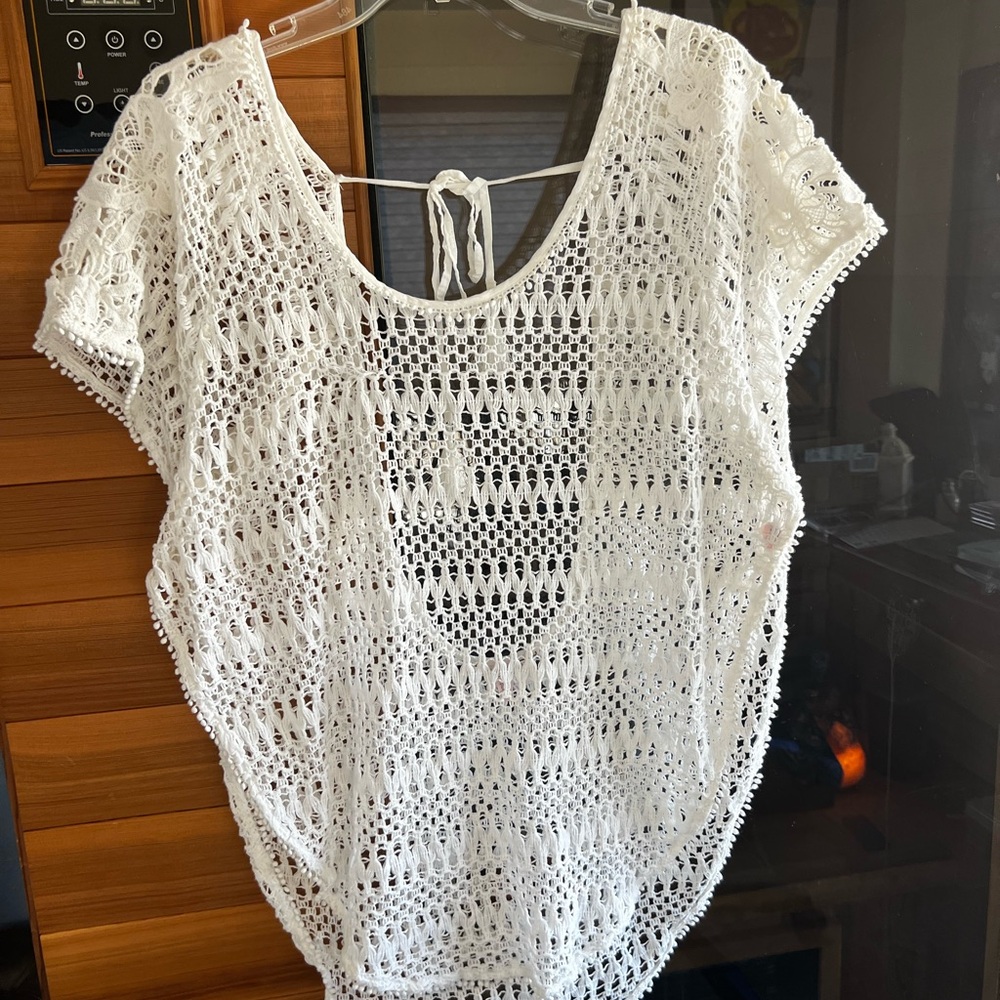 victoria’s secret White Crochet bathing suit cover